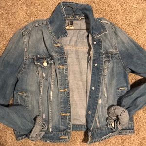 AE distressed crop Jean jacket